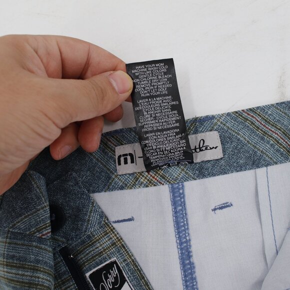 Travis Mathew Shorts Men's 34 11" Tech chino Flat Front Performance plaid Golf - Picture 8 of 8